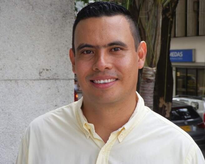 Concejal de Girardot, Iván Salguero, sobrevive a ataque sicarial Imagen relacionada con la noticia: Concejal de Girardot, Iván Salguero, sobrevive a ataque sicarial